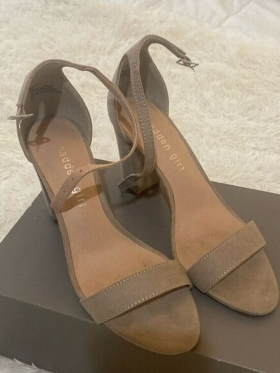 Madden Girl Ankle Strap Sandal Pumps - Picture 1 of 7